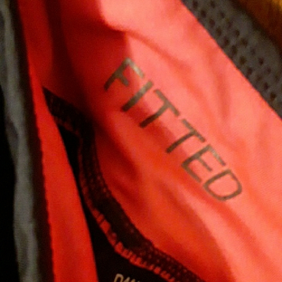 Gray Athletic Leggings with Pink Accents - Picture 3 of 6